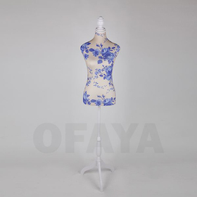 20233 - Mannequin body female dress form rosebuds floral fabric