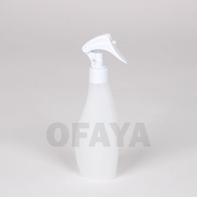 White HDPE plastic bottle with spray pump