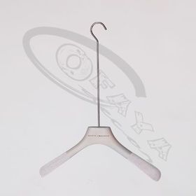 04 - Luxury wooden hanger for outerwear
