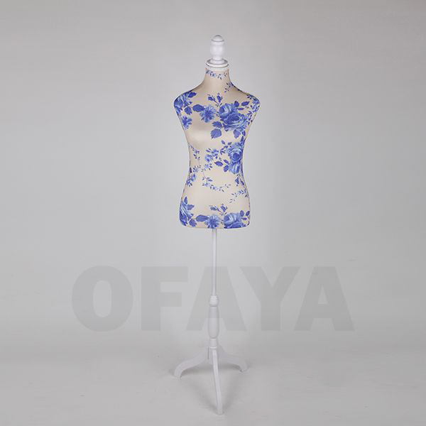 20233 - Mannequin body female dress form rosebuds floral fabric