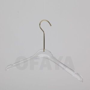 40416 - Plastic hanger for blouses